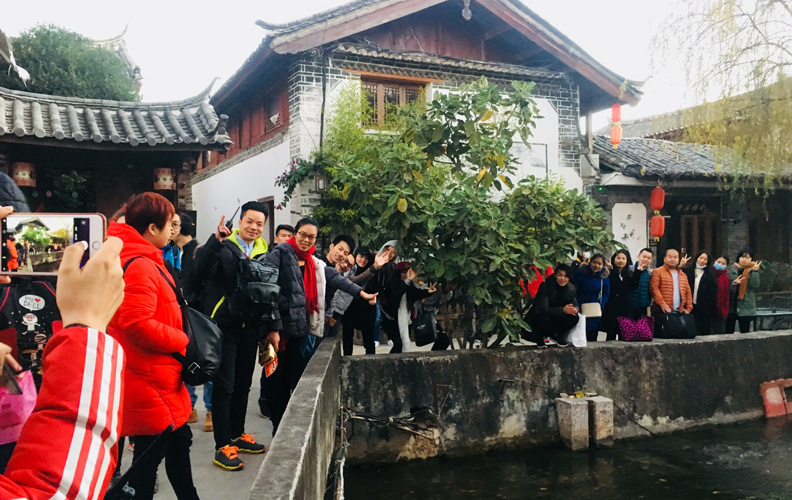 劃船完后返回客棧吃飯，結束今天歡愉又略帶刺激的行程。